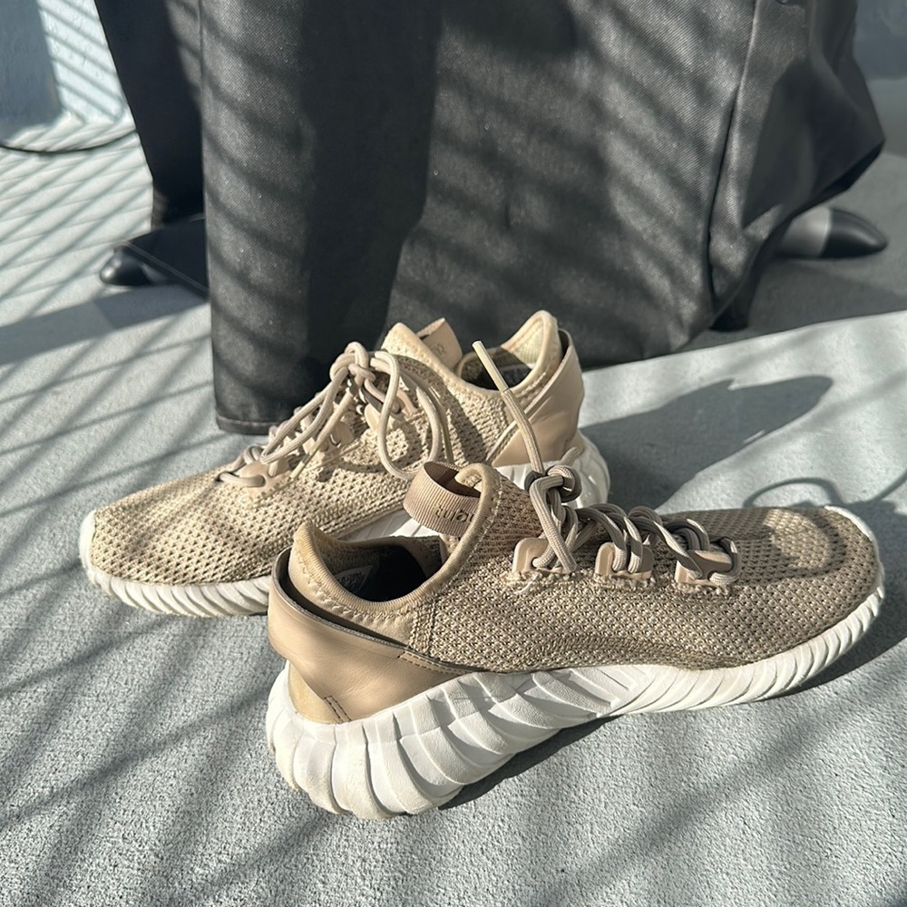 Tubular Adidas Sneakers